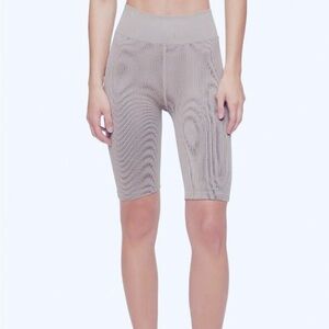 NWT Calvin Klein Performance Gray Athletic Shorts Size L